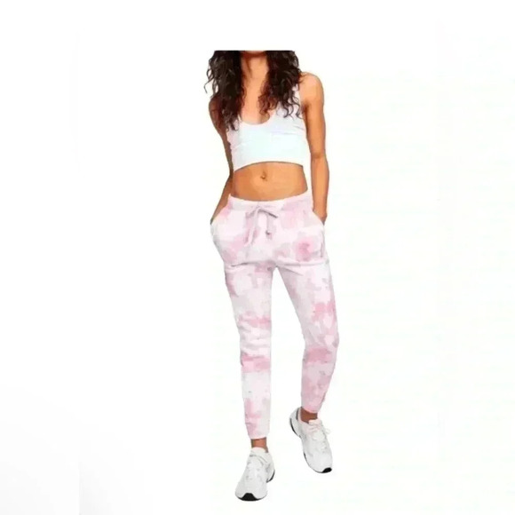 NWT Free People Pink Tie Dye Sweats Size Medium - Picture 1 of 8